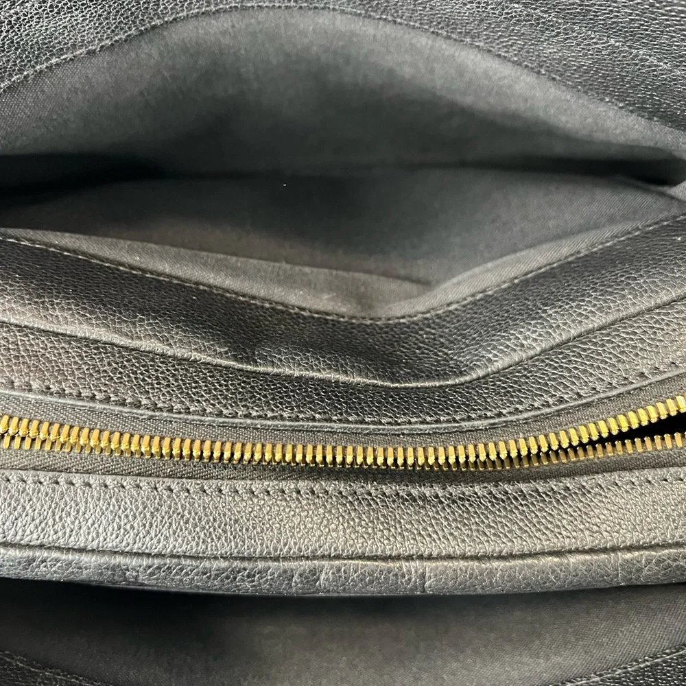 💯Authentic Louis Vuitton MM Empriente Monogram Vosges 2way w/ Wallet included! - Picture 7 of 17